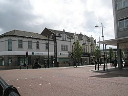 Lloyds TSB in London Road - geograph.org.uk - 1307778